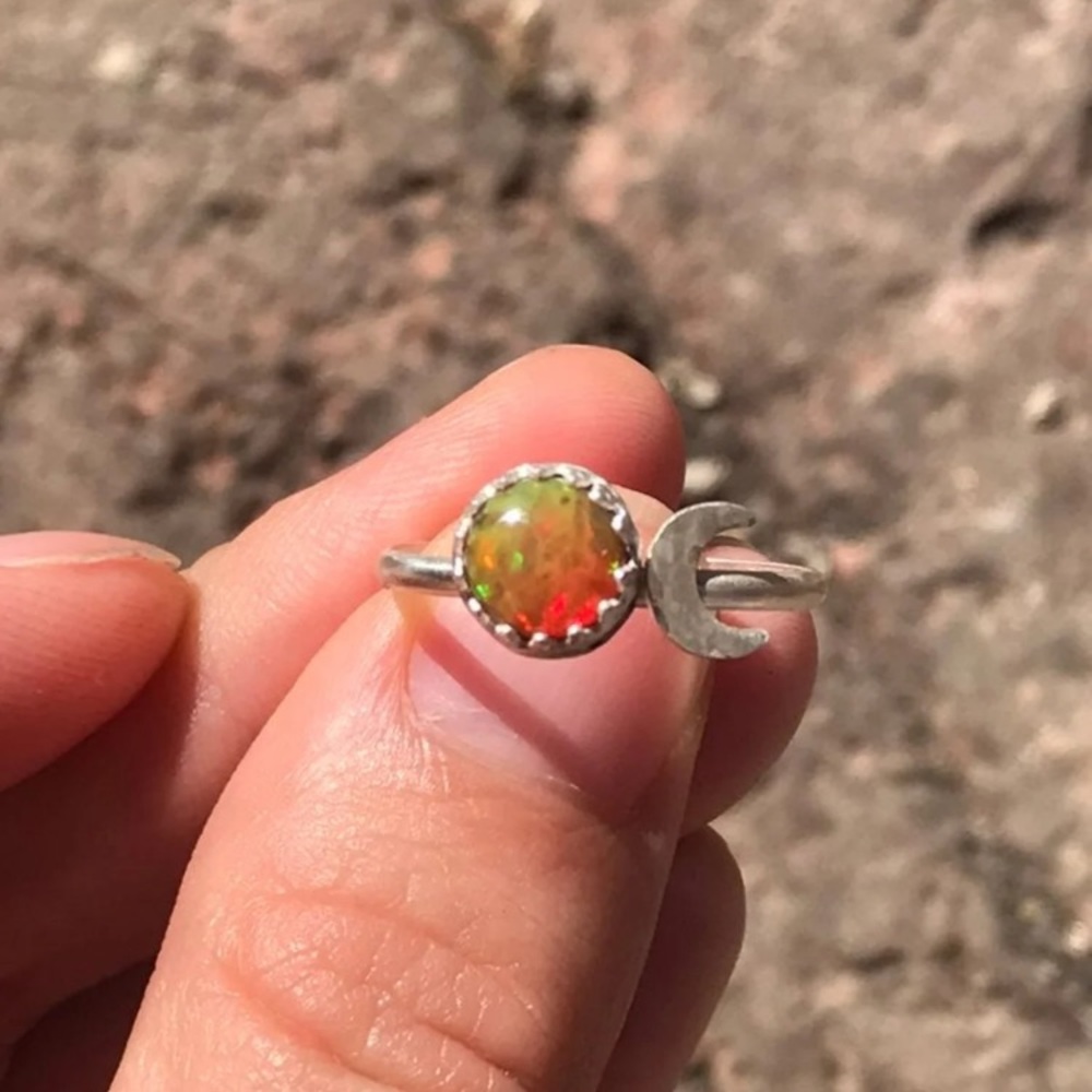 Opal ring